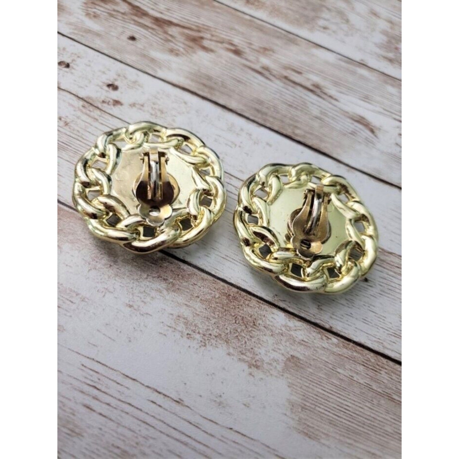 Vintage Clip On Earrings – Gold Tone with Brown Center Large 1 & 5/8″