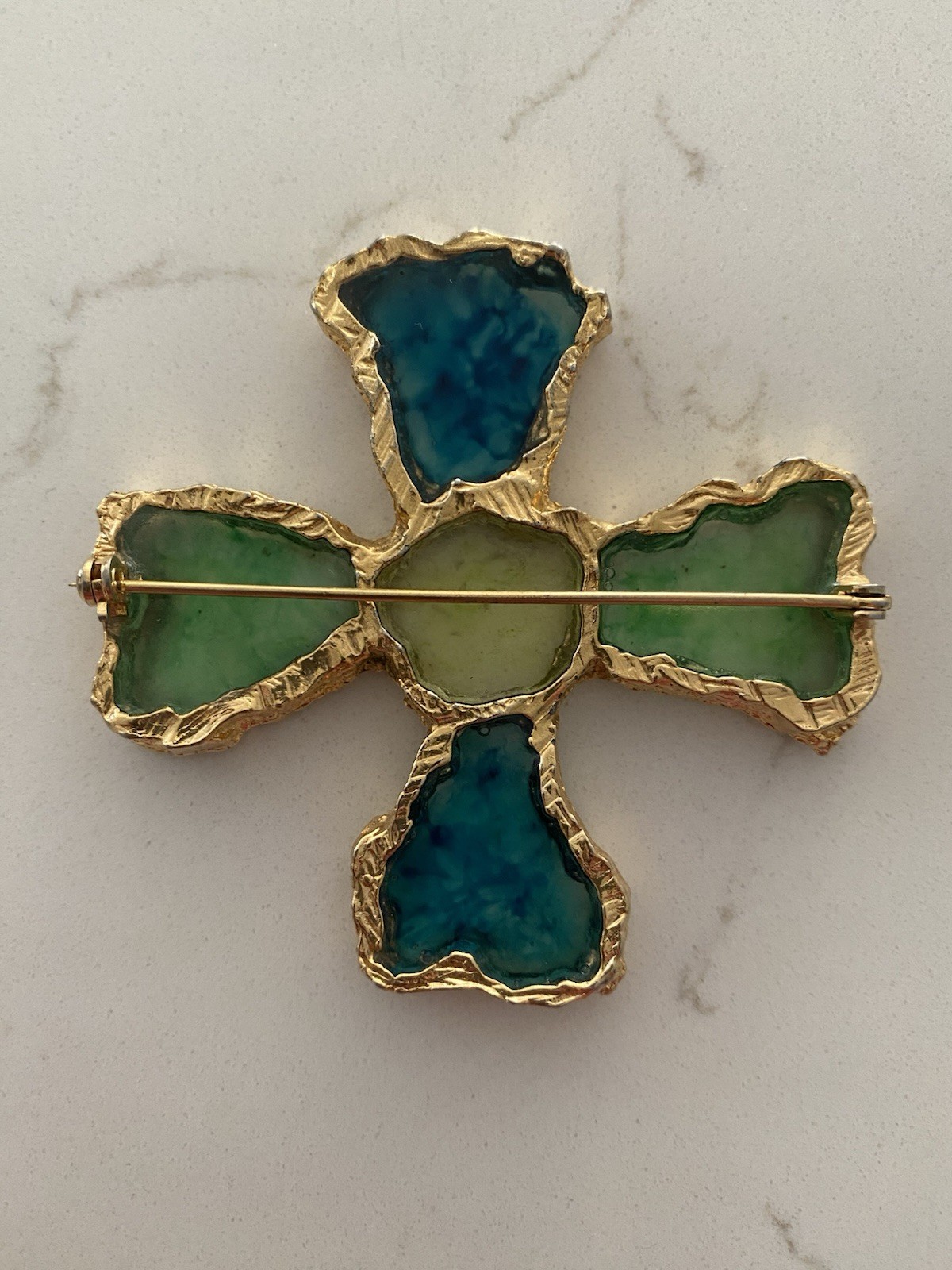 JOY Brooch Brutalist Resin PLIQUE A JOUR Maltese Cross Les Bernard Green Blue