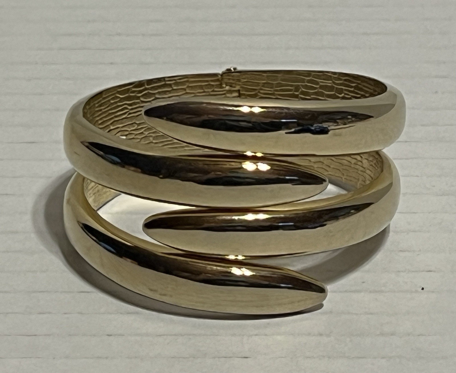 Hinged Clamper Bracelet Gold Tone Top Opening 2 Row Entwine Design Chunky Small