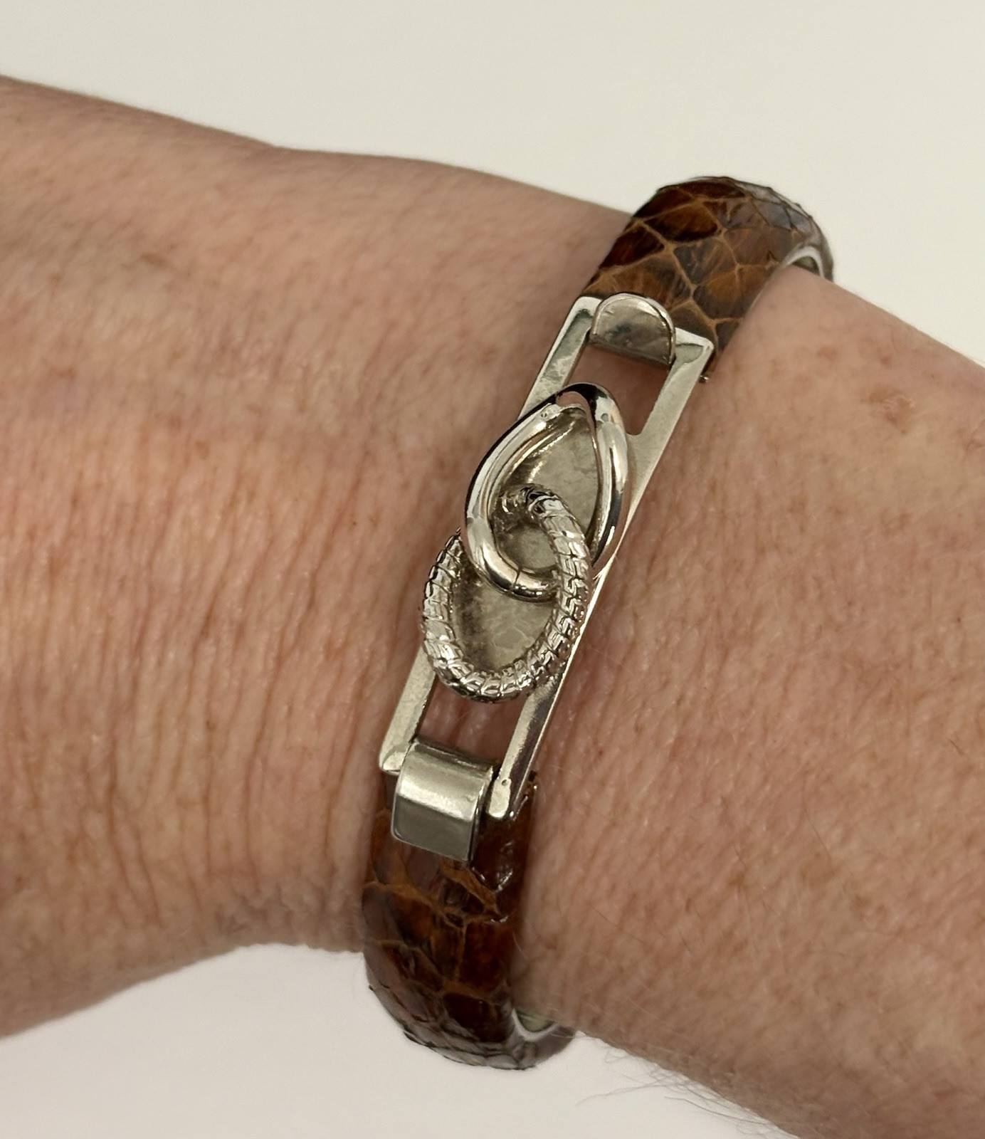 Vintage Peruzzi Florence Italy Green Snakeskin Leather & Rhinestone Bracelet