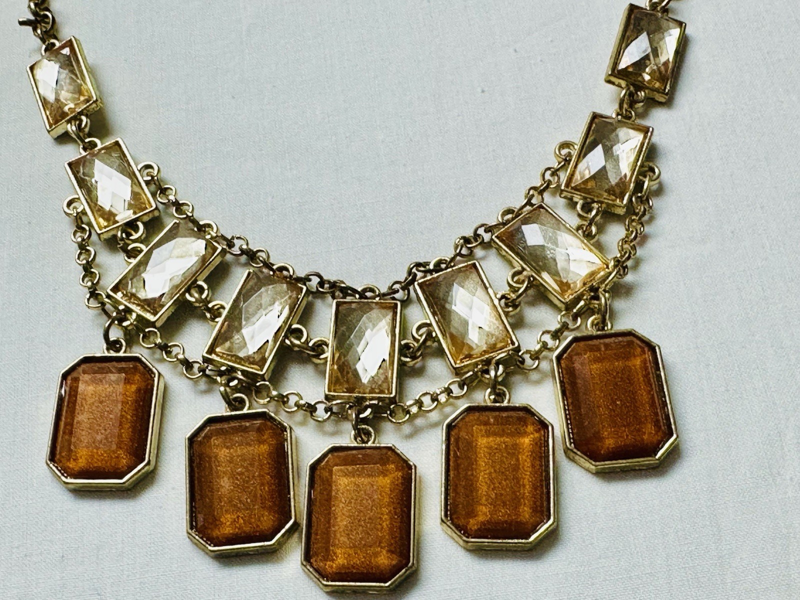 Faceted Rectangle Cabochon Gold Tone Bib Necklace n0153