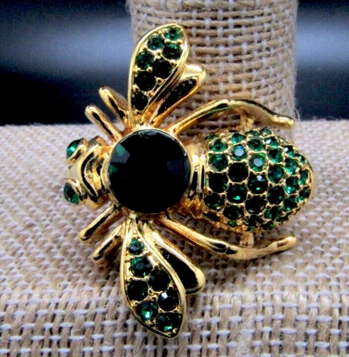 JOAN RIVERS MAY SWARVOSKI CRYSTAL EMERALD BIRTHSTONE BEE BROOCH PIN NEW