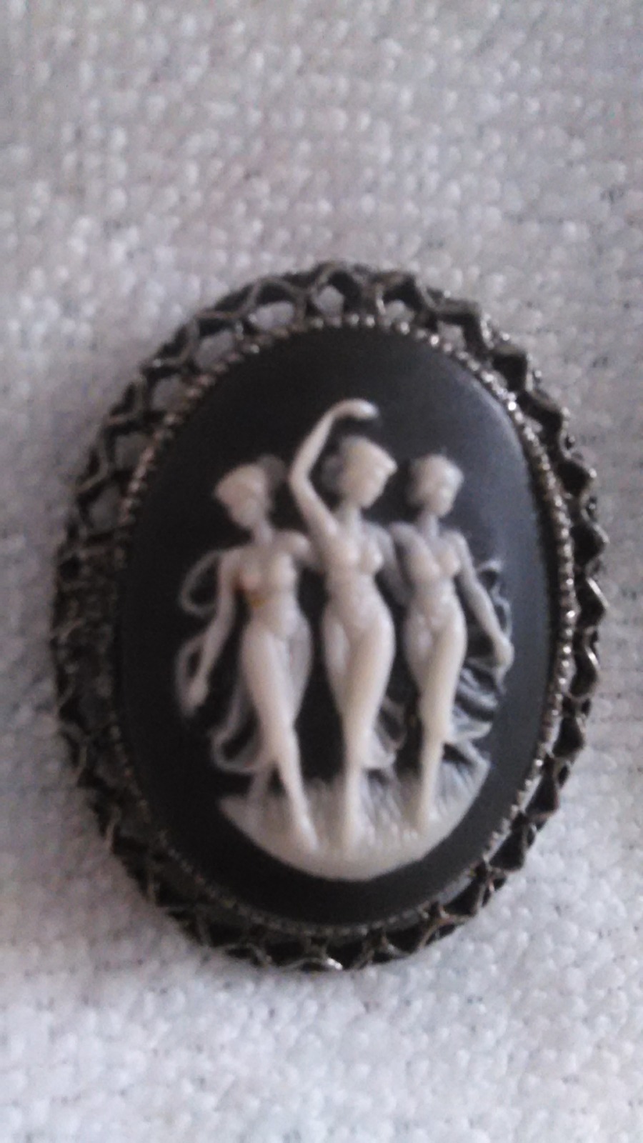 1930’s 1940’s 1950’s Cameo Brooch/Necklace