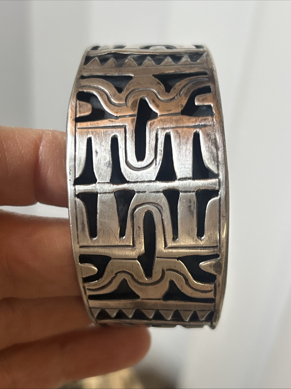 35. Vintage Early Taxco Sterling 925 Aztec Shadow Box Cuff Bracelet 7″,36.5g.Mex