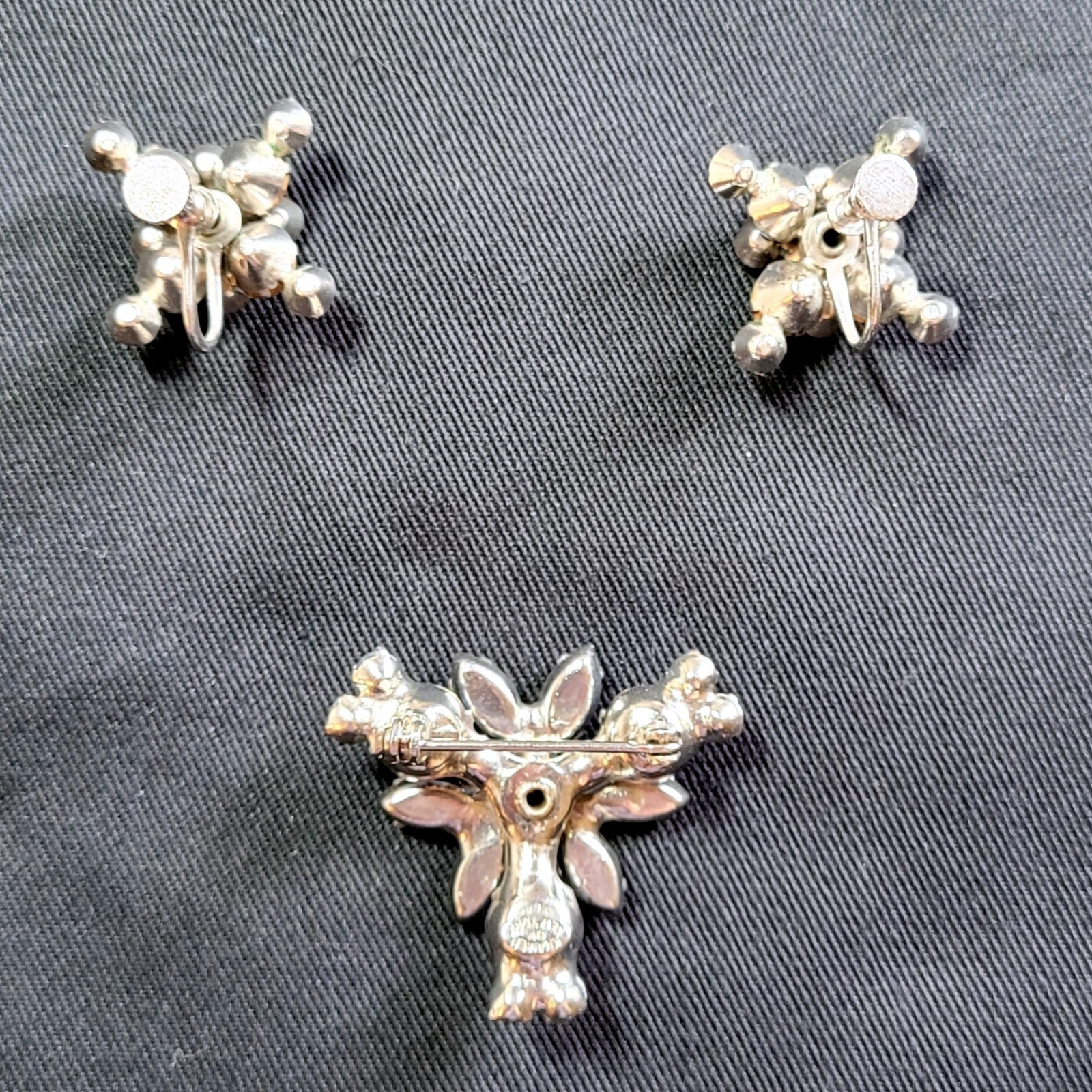 Vintage Periwinkle Ice Blue Screwback Earrings and Brooch Set