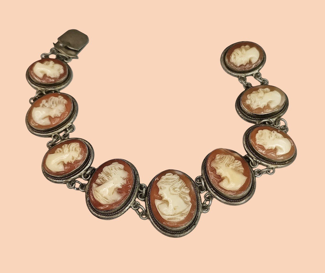 Vintage Sisters Cameo Bracelet 800 Silver