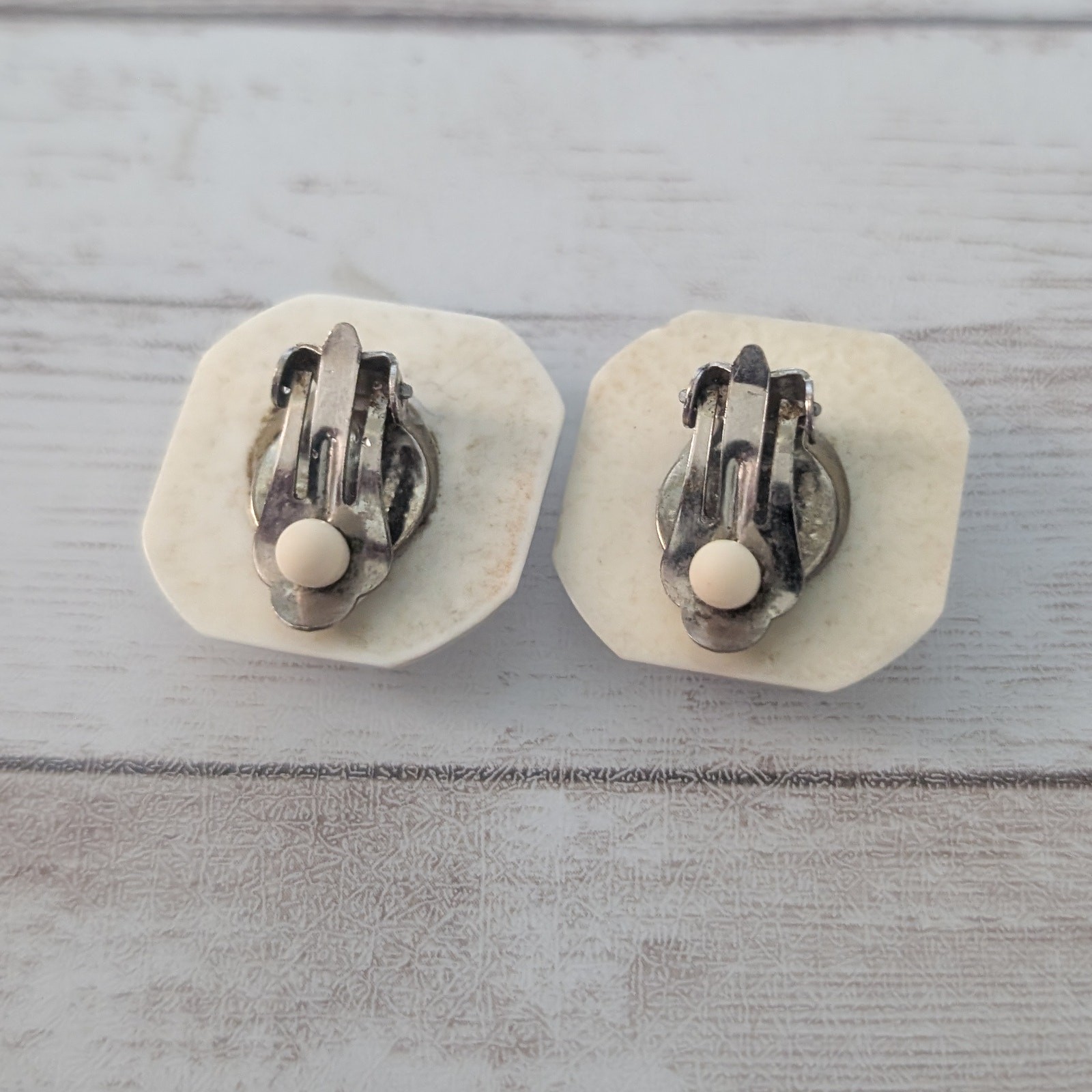 Vintage Clip On Earrings Brown Spiral Center with Gold Tone Unusual Halo