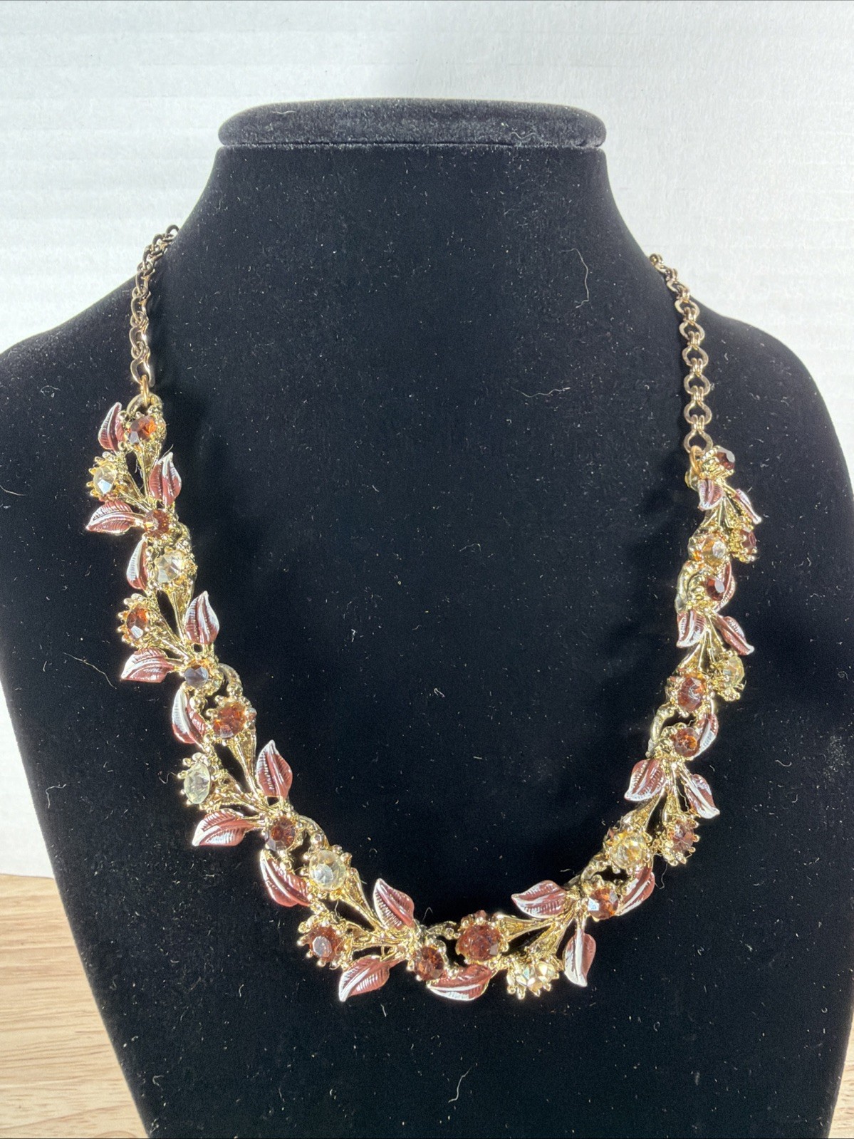 Vintage Brown Rhinestone Flower Necklace Gold Tone With Matching Clip Earrings
