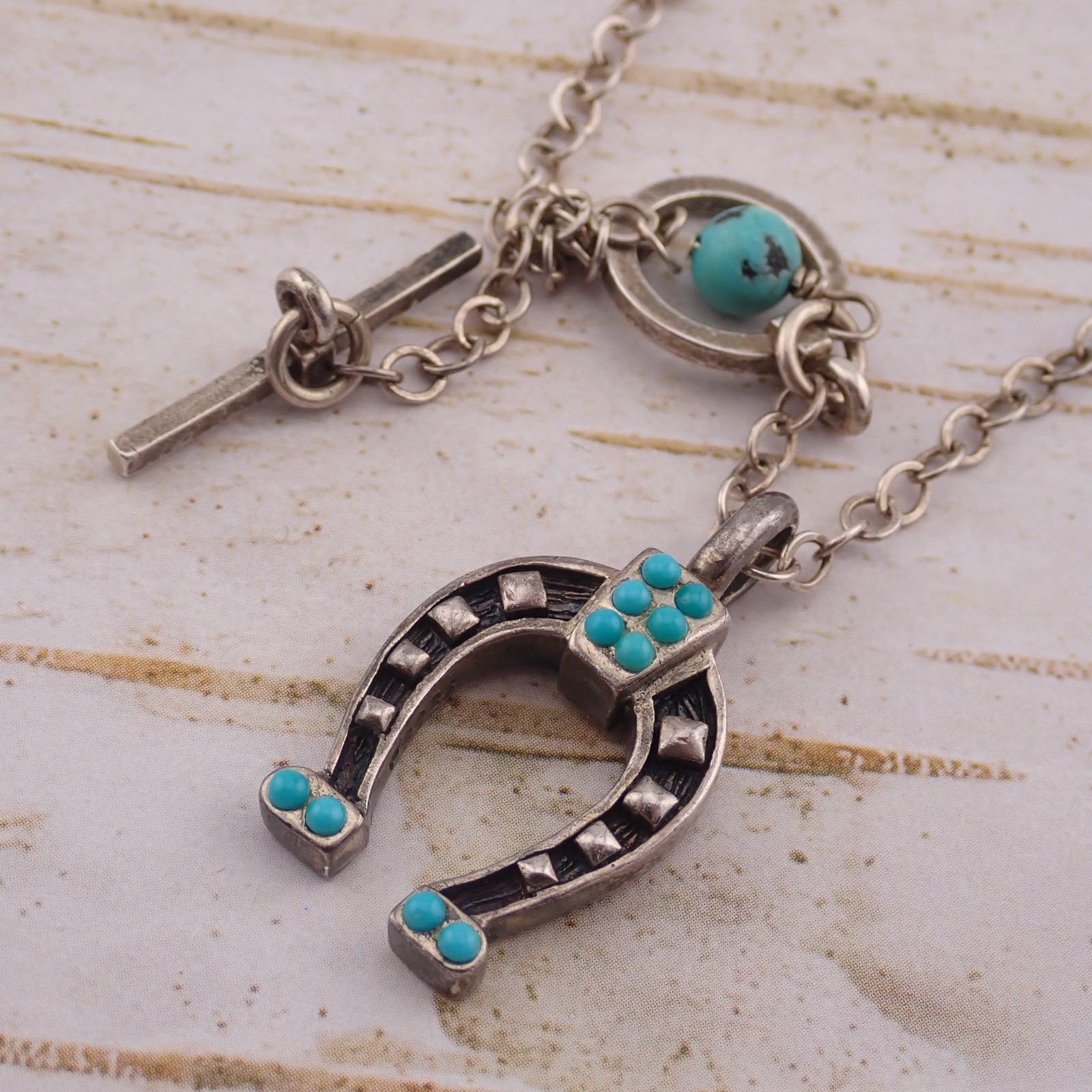 VTG Southwestern Sterling Silver Turquoise Horseshoe 16″ Toggle Necklace 7.9 gr
