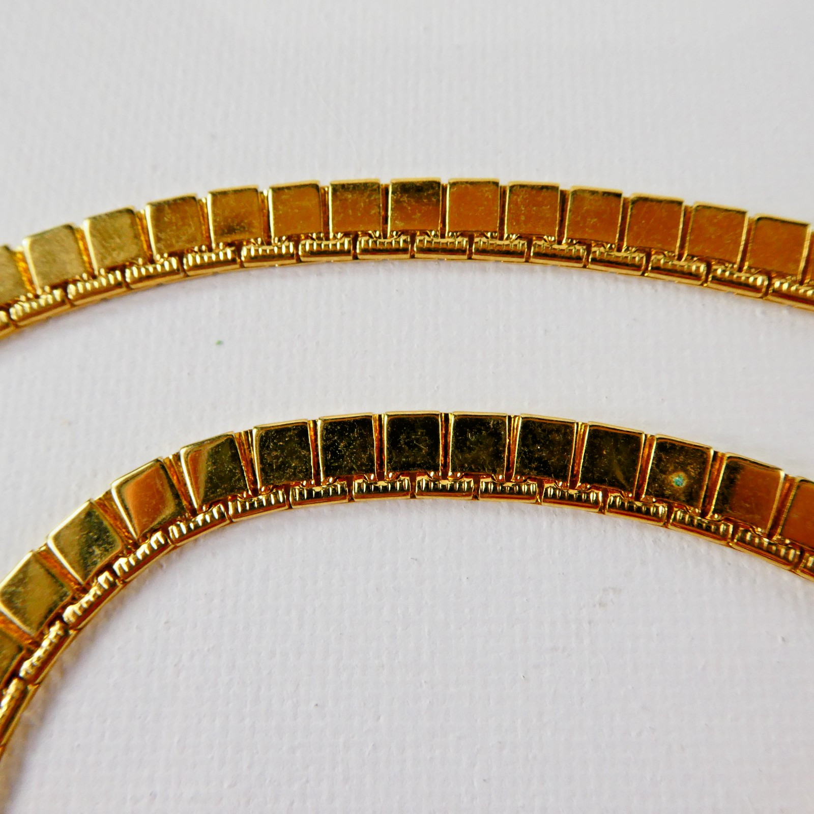 Vintage MONET Gold Tone Chain Flat Square Link 16.5″ Super Shiny Nice Quality