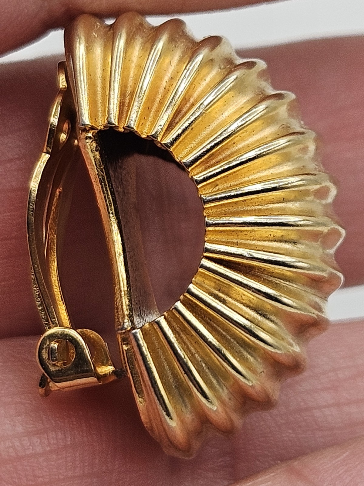 Vintage Gay Boyer Gold Tone Ribbed Dome Clip On Earrings Signed