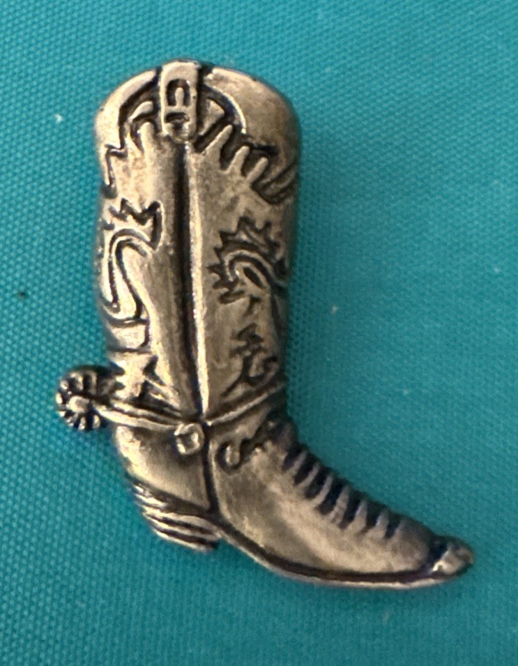 Pewter Spurred Western Cowboy Boot Lapel Hat Pin Elaborate Design Vintage