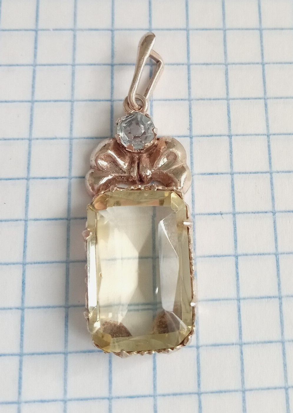 Vintage Pendant natural Yellow stone Silver 875 test USSR times. Women’s Jewelry