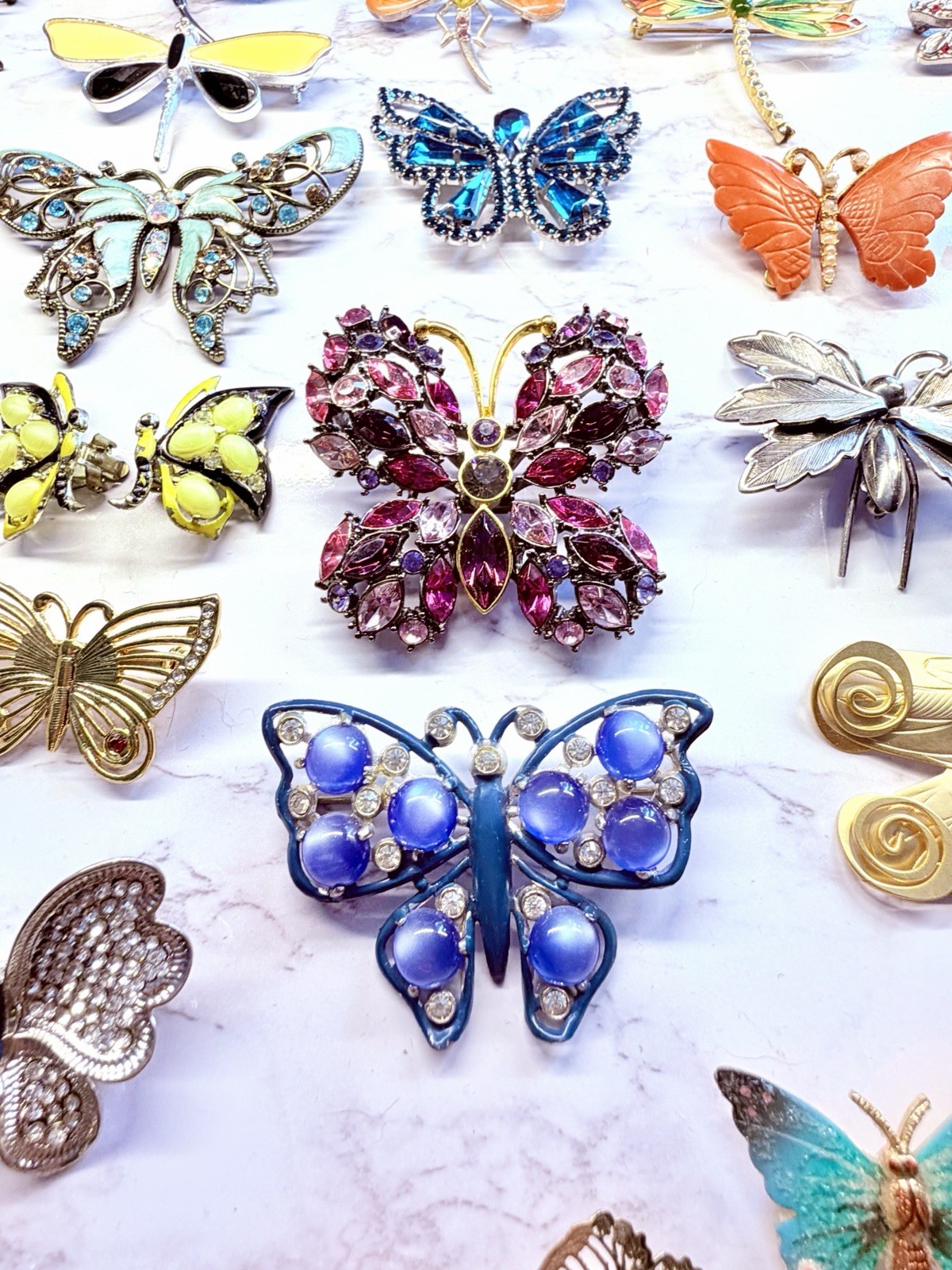 Huge Vintage Mod Butterfly Jewelry Brooch Lot Rhinestone Enamel Signed Unsigned