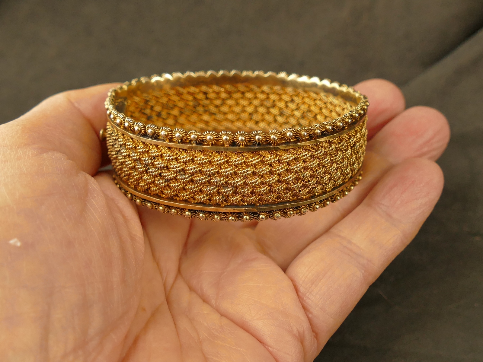 PORTUGUESE SILVER GILT CANNETILLE & BASKETWEAVE HINGED BANGLE BRACELET 1950’S