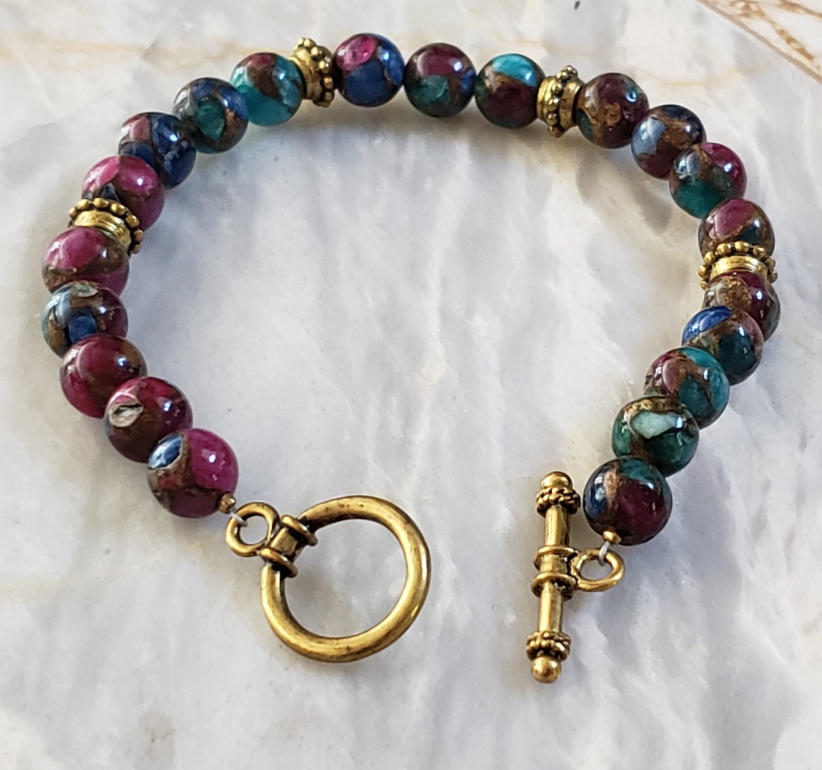 Vintage Gemstone Bead Gold Tone Spacers & Toggle Closure Bracelet 7¾