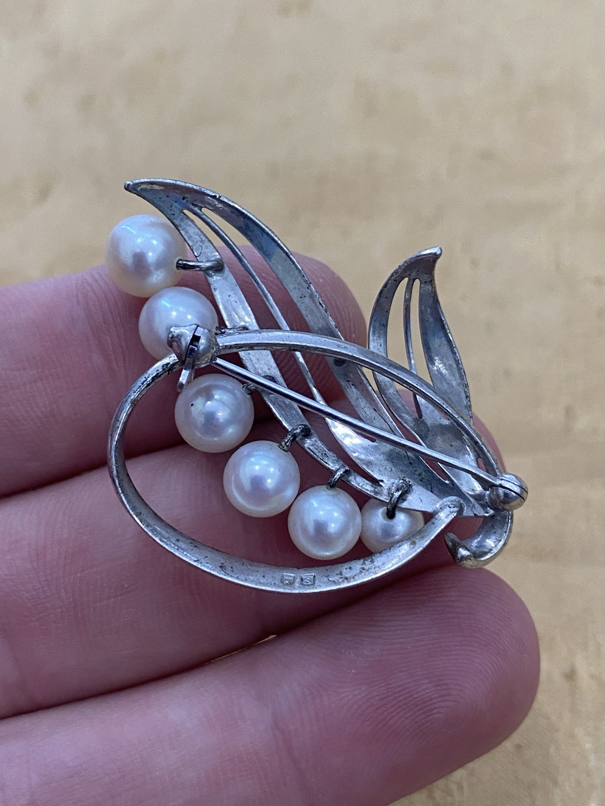 Mikimoto Akoya Pearls Sterling Silver 925 Designer Signed Brooch/Pin