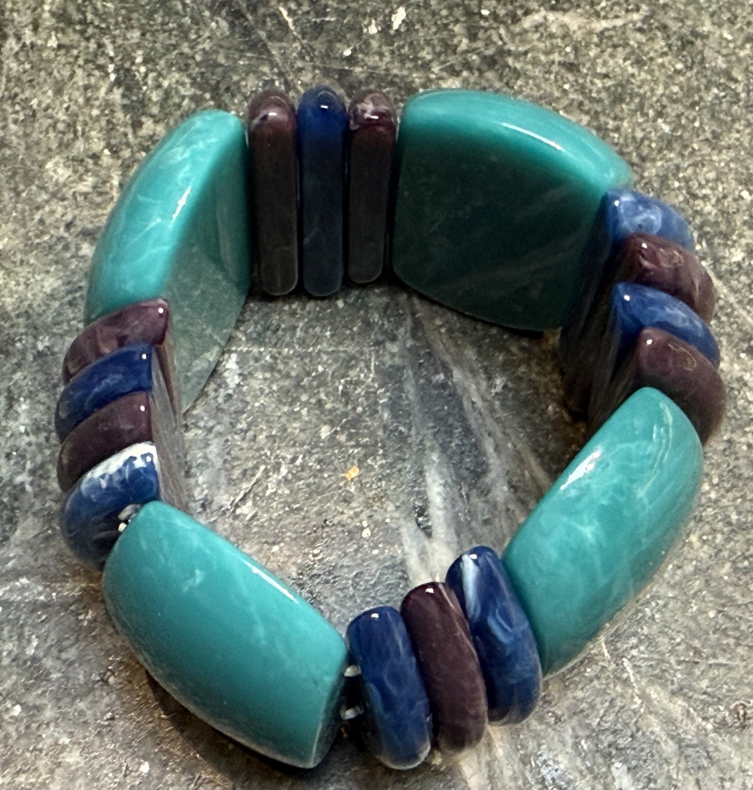 Vintage Blue and Purple Lucite Link Stretch Bracelet