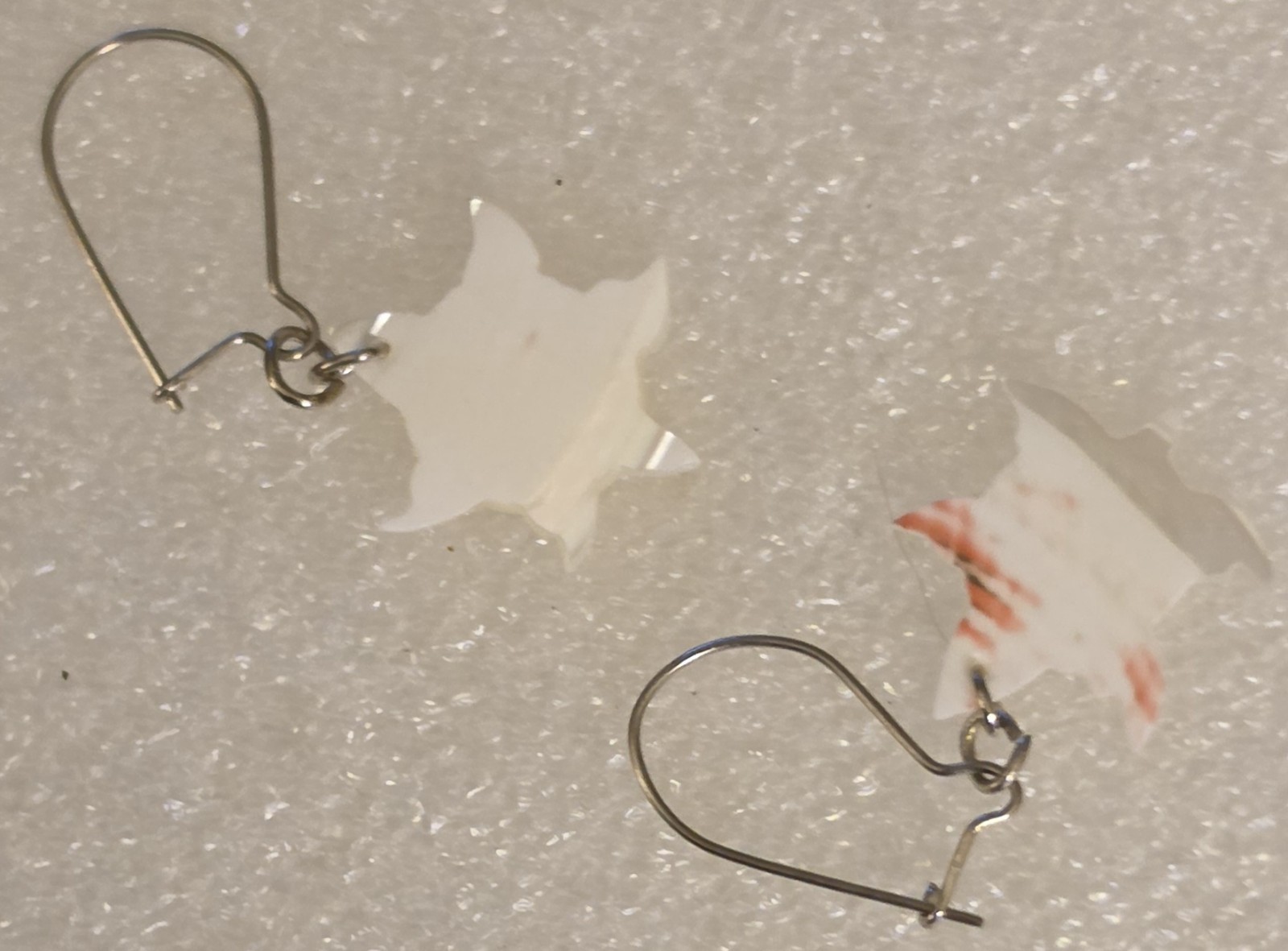 Vintage Hand Carved Mother Of Pearl Figural Turtles Pierced Drop Earrings