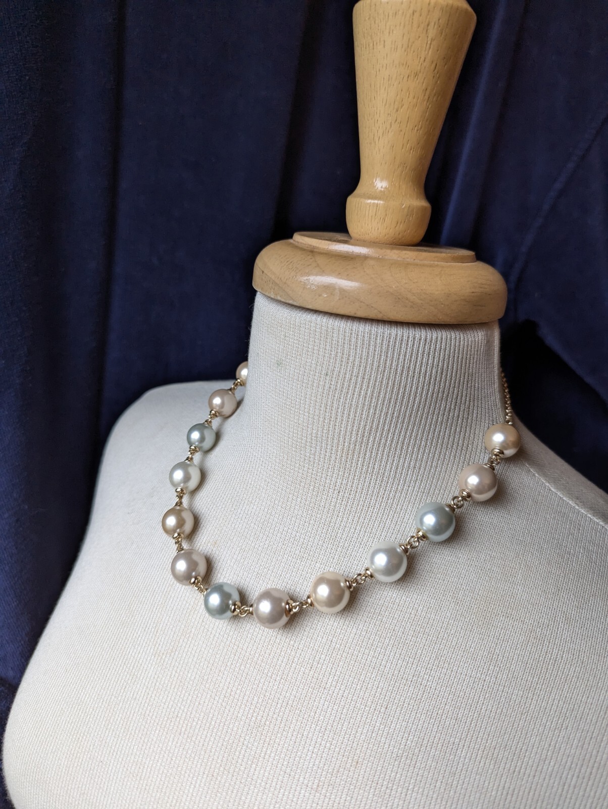 Classic MONET Chunky Multi Color Faux Pastel Pearl Choker 16″ Necklace