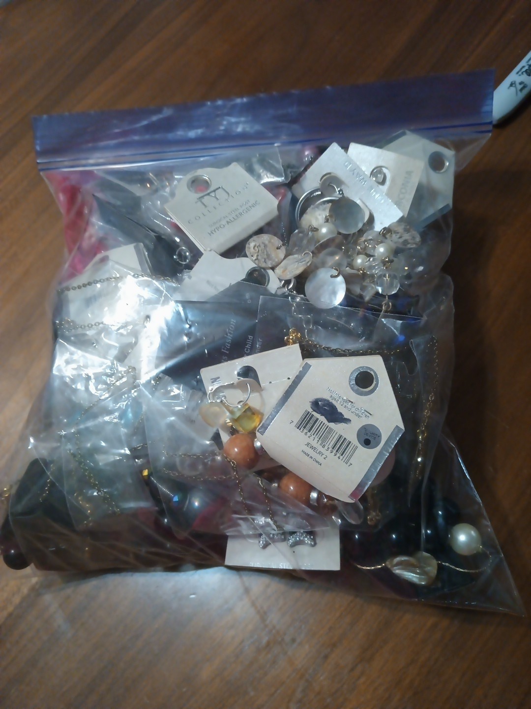 2 LB LOT Of New Costume Jewelry Mixed Most Still Have Tags