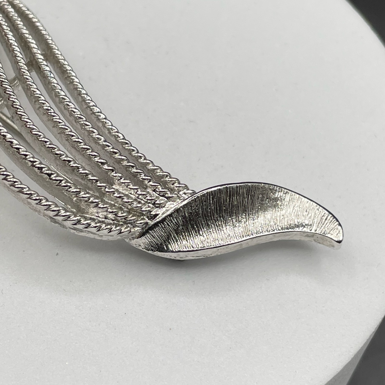 Swirl Brooch Silver Tone Ribbon Textured Layered Vintage Geometric