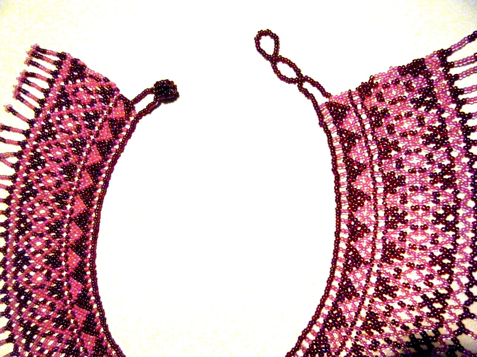 Vintage 80s fashion beautiful collar or necklace hand seed beads hand beaded