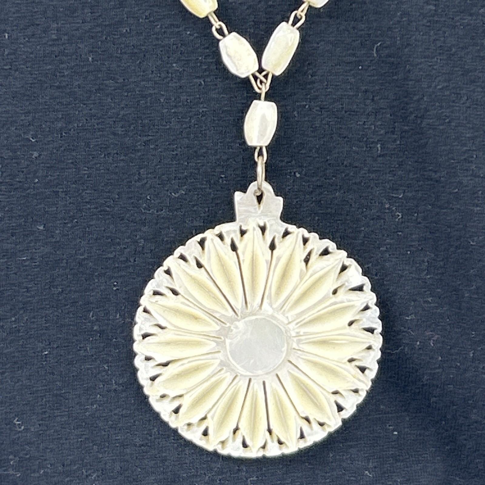 Necklace Carved Flower Daisy Sunburst Medallion Pendant Statement Rosary Beaded