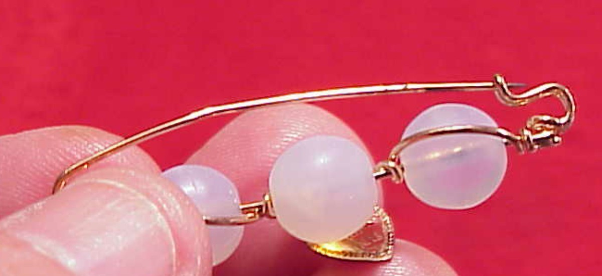 VINTAGE SOUVENIR NIAGARA FALLS MOONSTONE BROOCH PIN WIRE WRAP GOLD FILLED 2 INCH