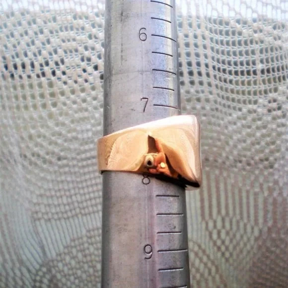 Designer Solid 18K 750 Rose Pink Gold Carved Mother Of Pearl Cocktail Ring 12.7g