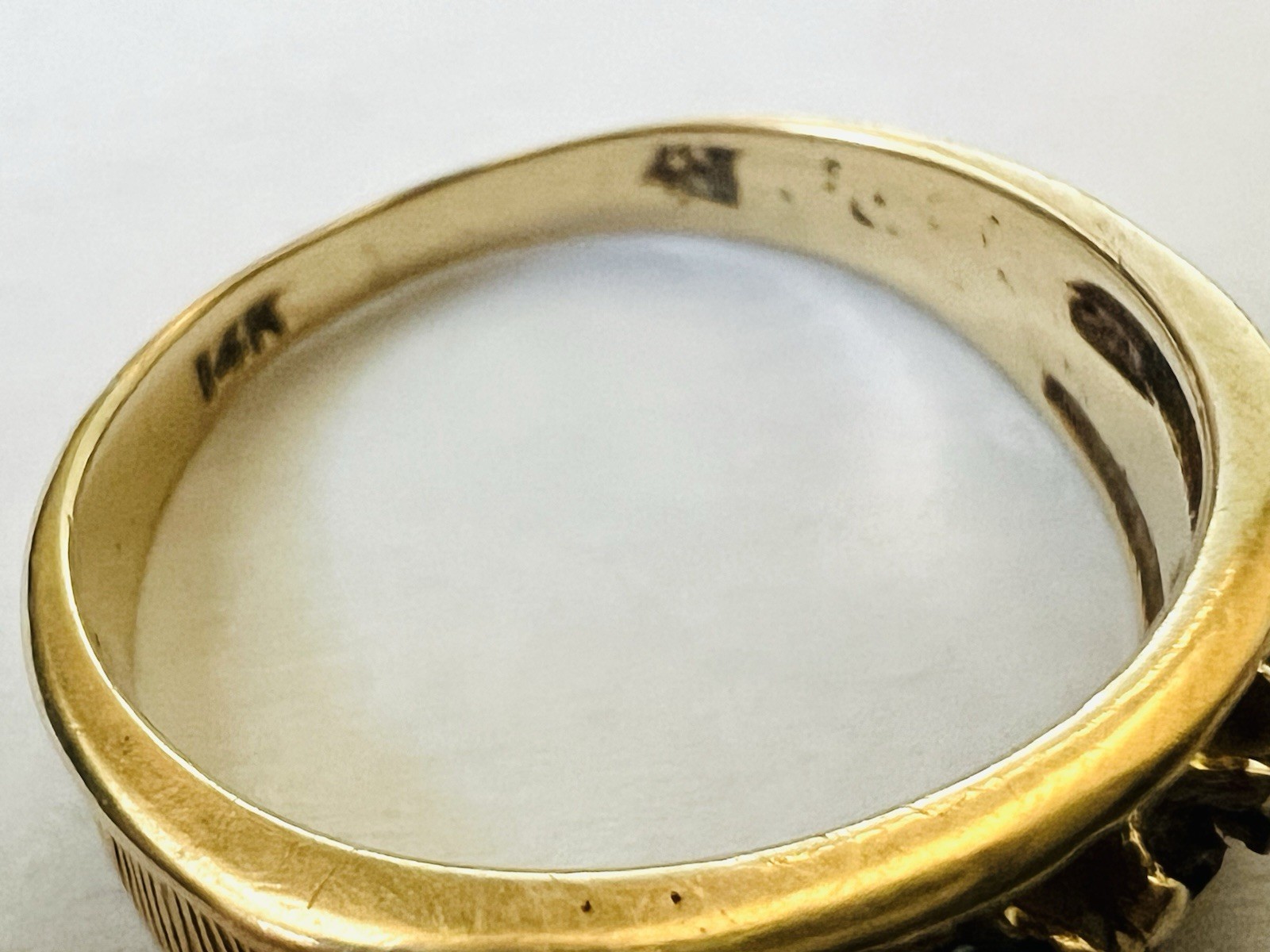 Vintage 14k Yellow Gold 5 Gem Stone 1 Missing MOTHERS Band Ring 3.6 Grams Sz 8