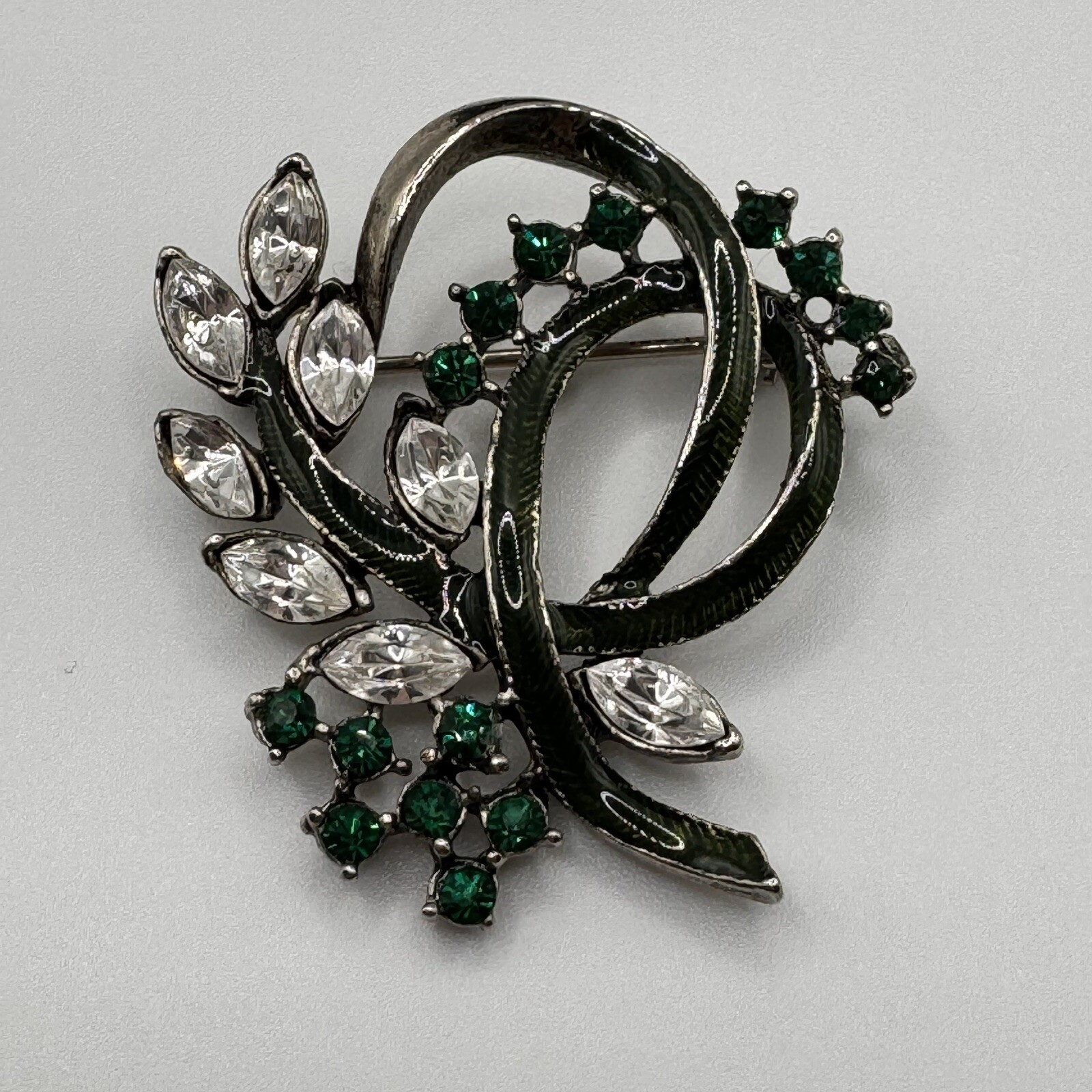 Floral Ribbon Swirl Green Clear Rhinestone Silvertone Brooch Pin