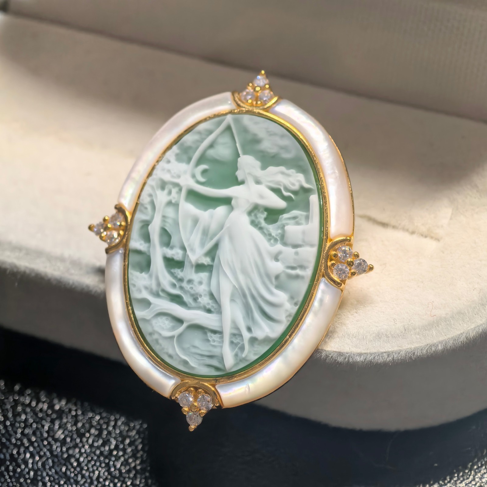 925 silver green Athena Agate cameo brooch pendant vintage estate jewelry