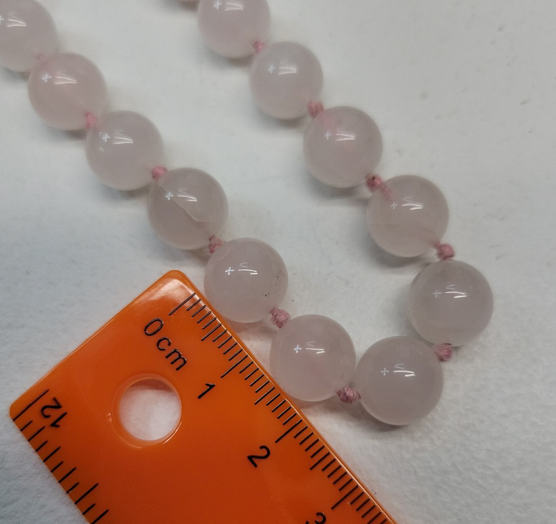 VTG Rose Quartz Hand Knotted 32″ Continuous Gemstone Bead Necklace