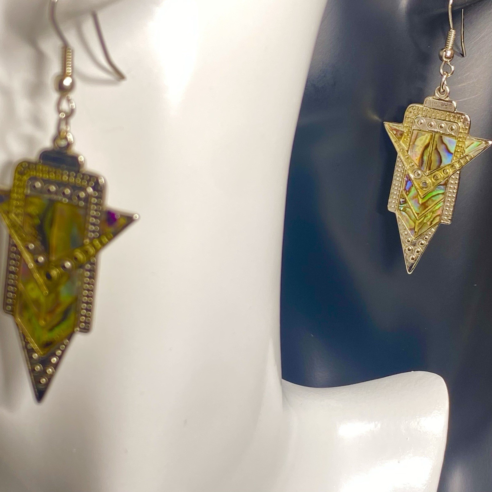 Art Deco Inlaid NZ Pāua Shell on Dangle Earrings 13g, Length Approximately 2”