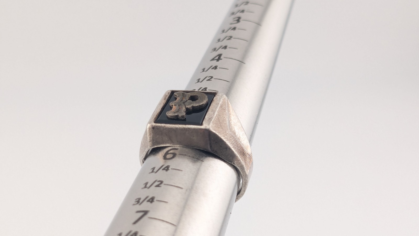 Vintage Signet Ring “P” Sterling Silver Black Onyx Letter P Size 5.5
