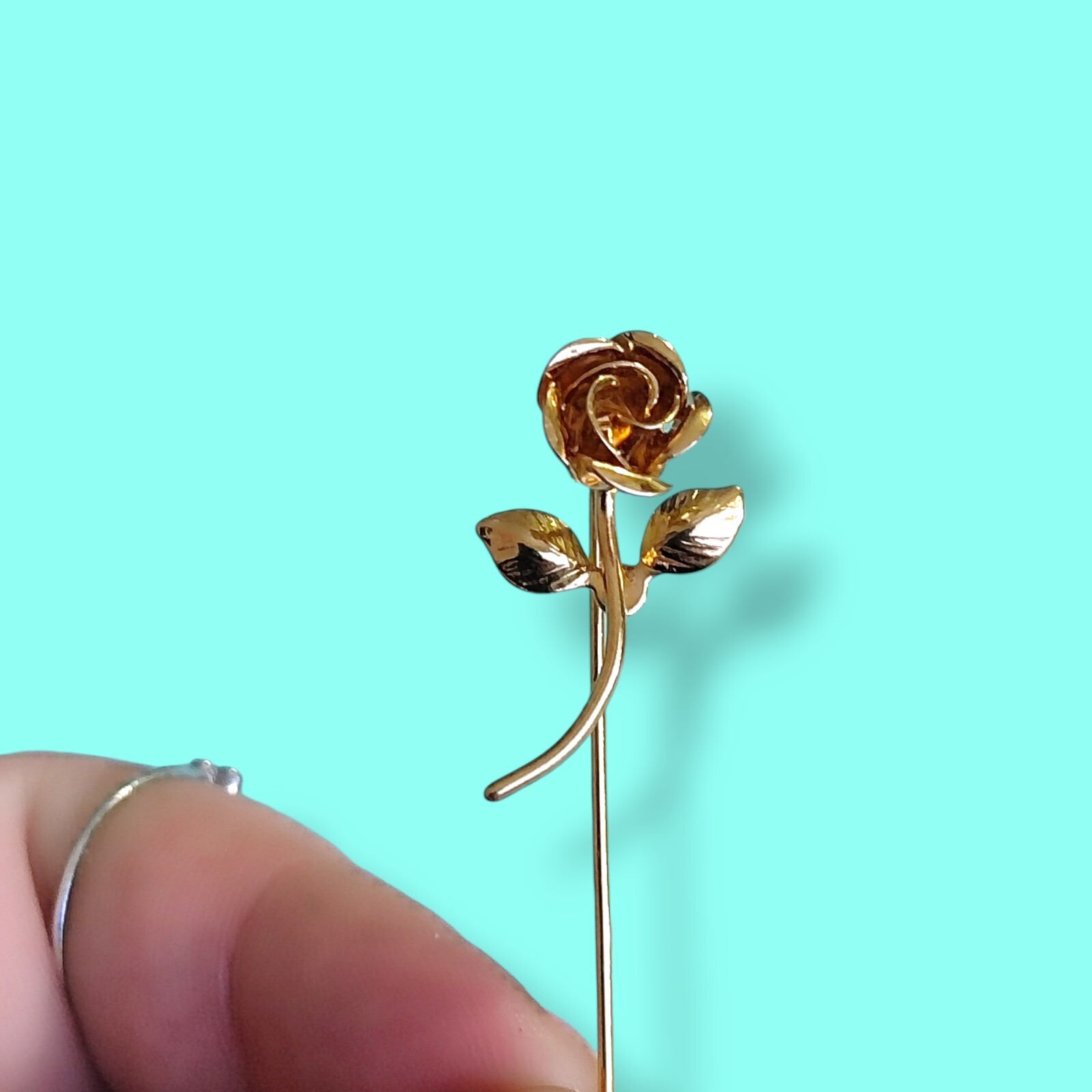 Vintage Monet Gold Tone Flower Rose Stick Pin Garden Spring Floral Nature Plants