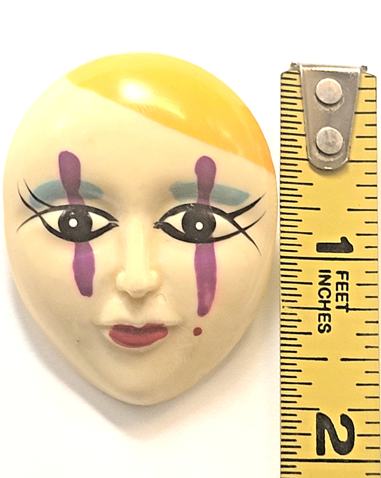 Vintage Face Mask Brooch Pin Clown Theater Art Portrait Costume Jewelry Resin