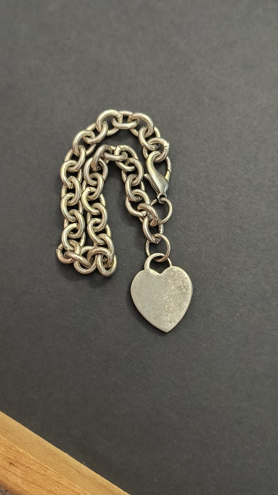 Silver Tone Heart Charm Bracelet, Bold Style & Size – 8″ Long, Classic Link, Fob