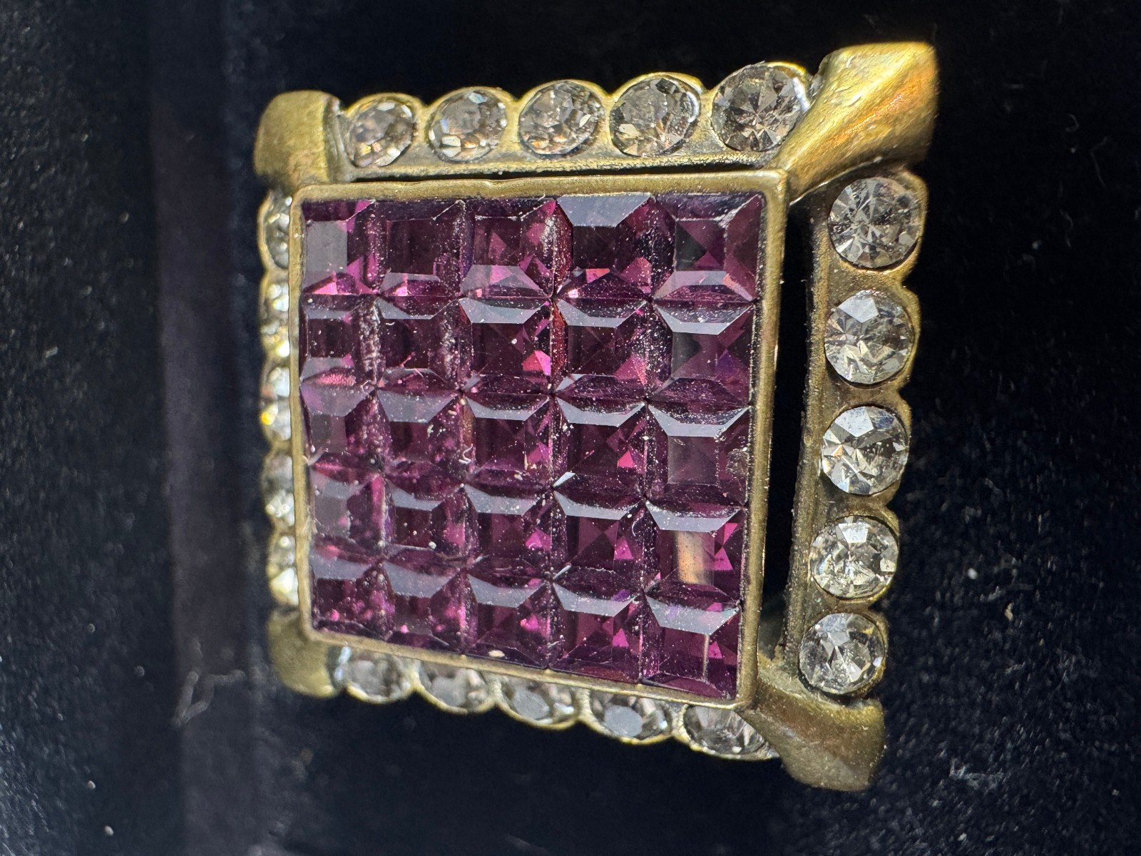 Vintage Heidi Daus Purple/Pink and white stone ring, size 5.75