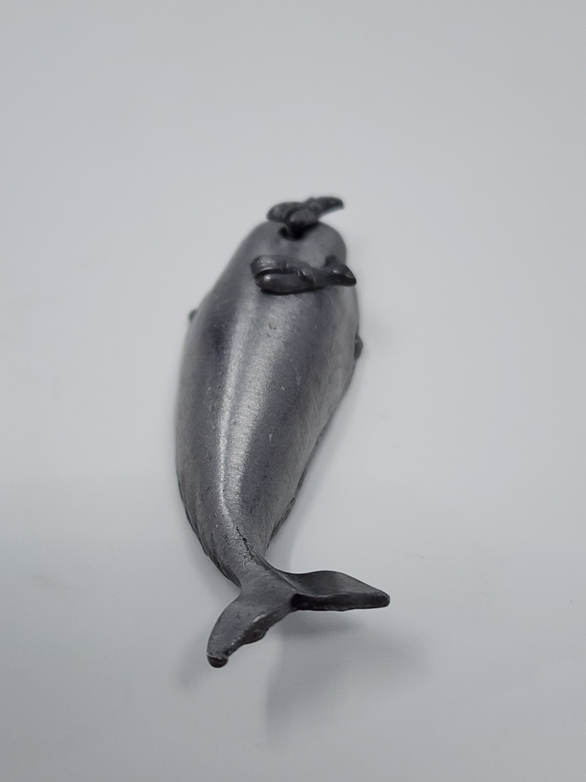 PEWTER WHALE JEWELRY BOX WITH MATCHING EARRINGS – UNIQUE GIFT OR DISPLAY PIECE