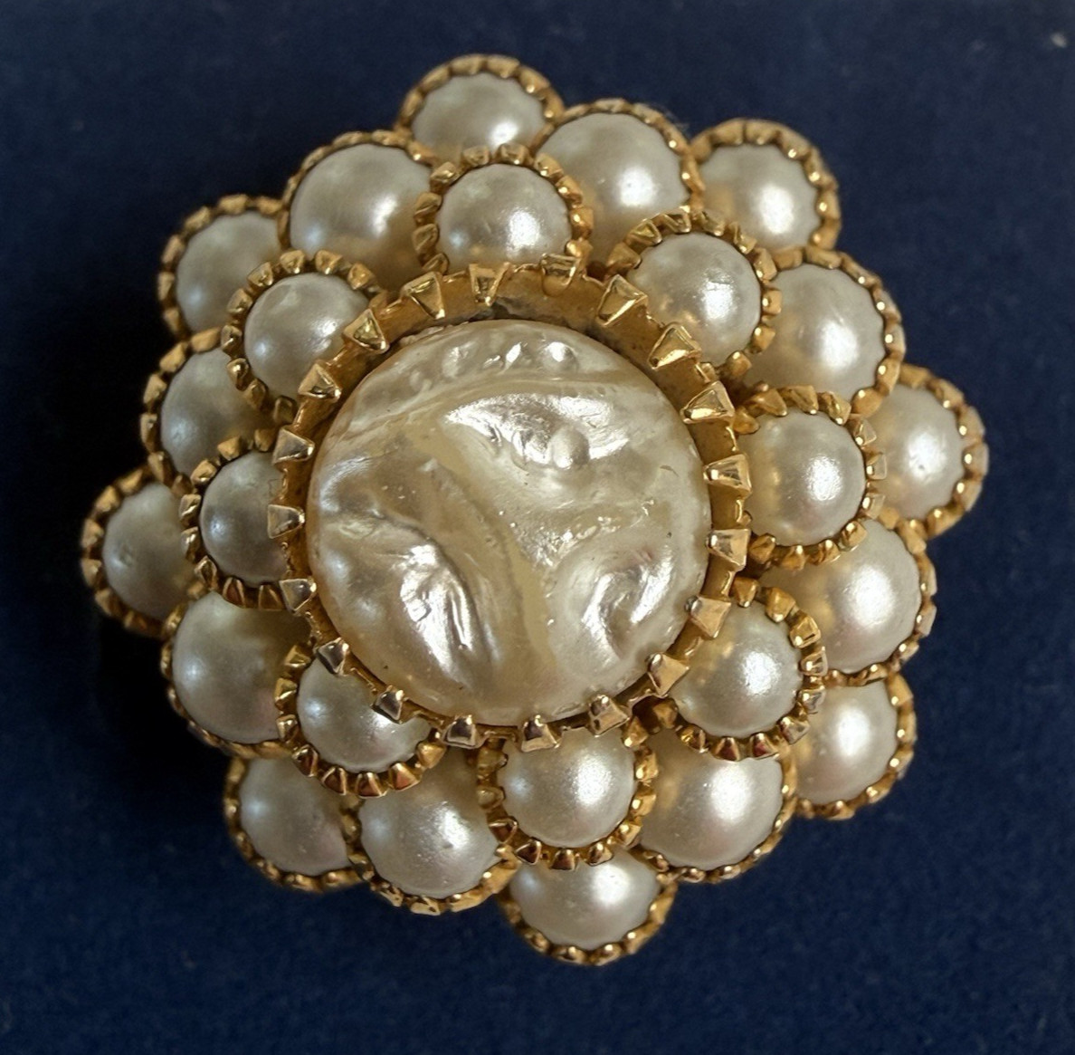 VTG Signed Judy Lee Faux Pearl Dome Cluster Cocktail Ring Adjustable Gold-Tone
