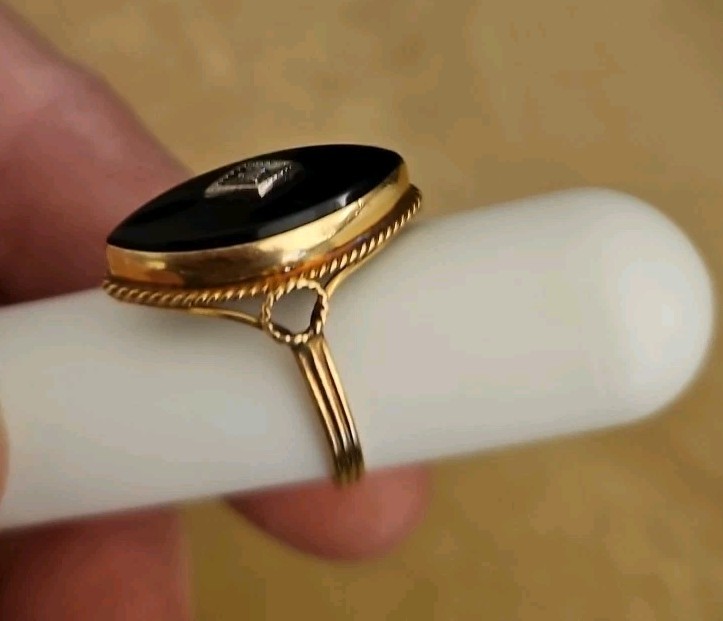Vintage 80s Art Deco Marquise Onyx Diamond Ring