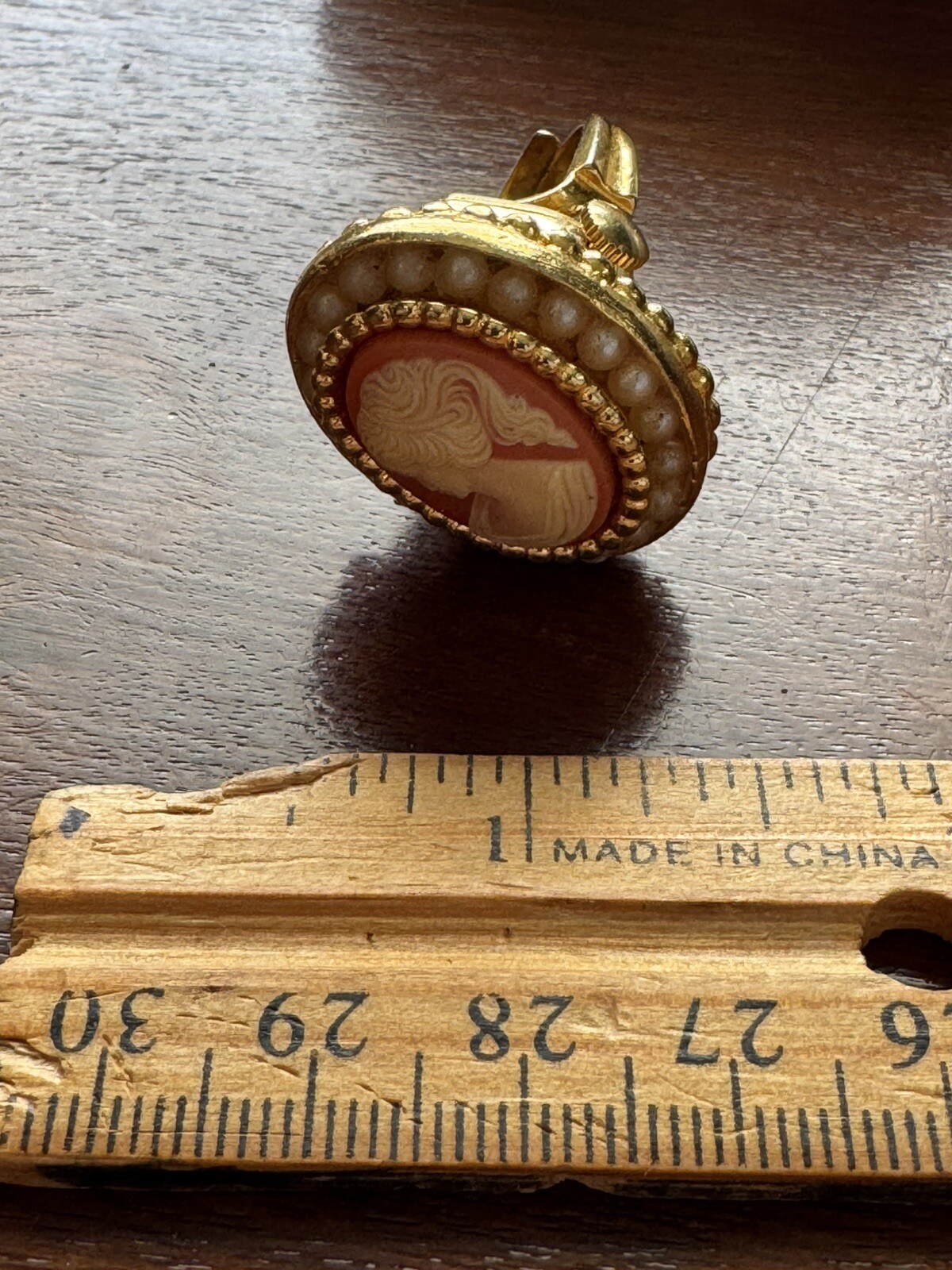 Vintage Chateau Gold Tone Cameo Ring Chateau Manual Wind Watch Adjustable