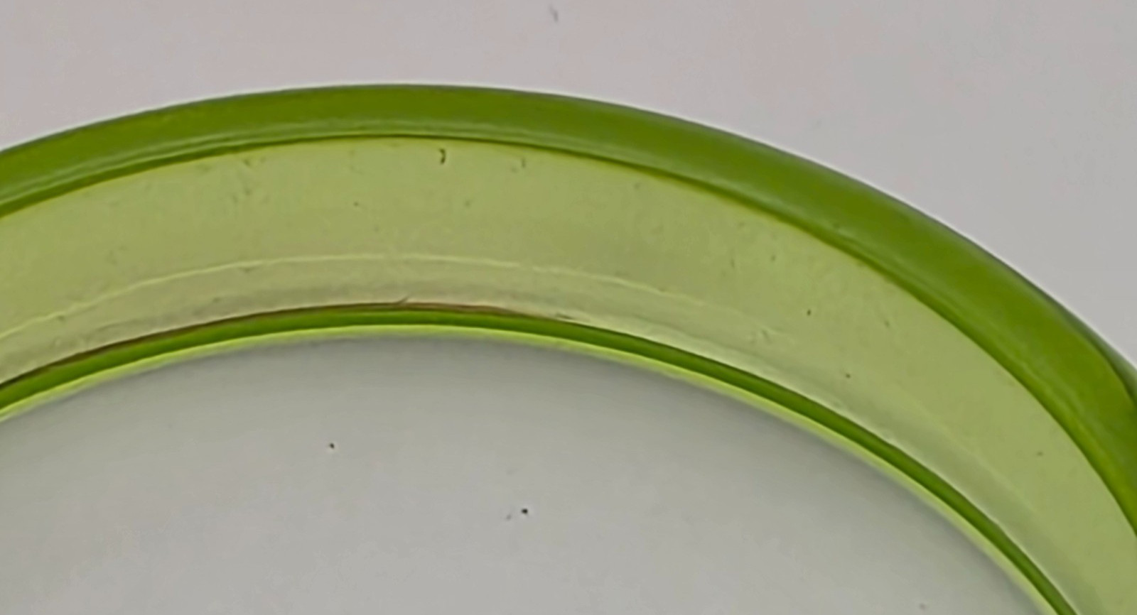 Vintage Translucent Avocado Green Lucite Bangle Bracelet 8″ 12.5mm Wide