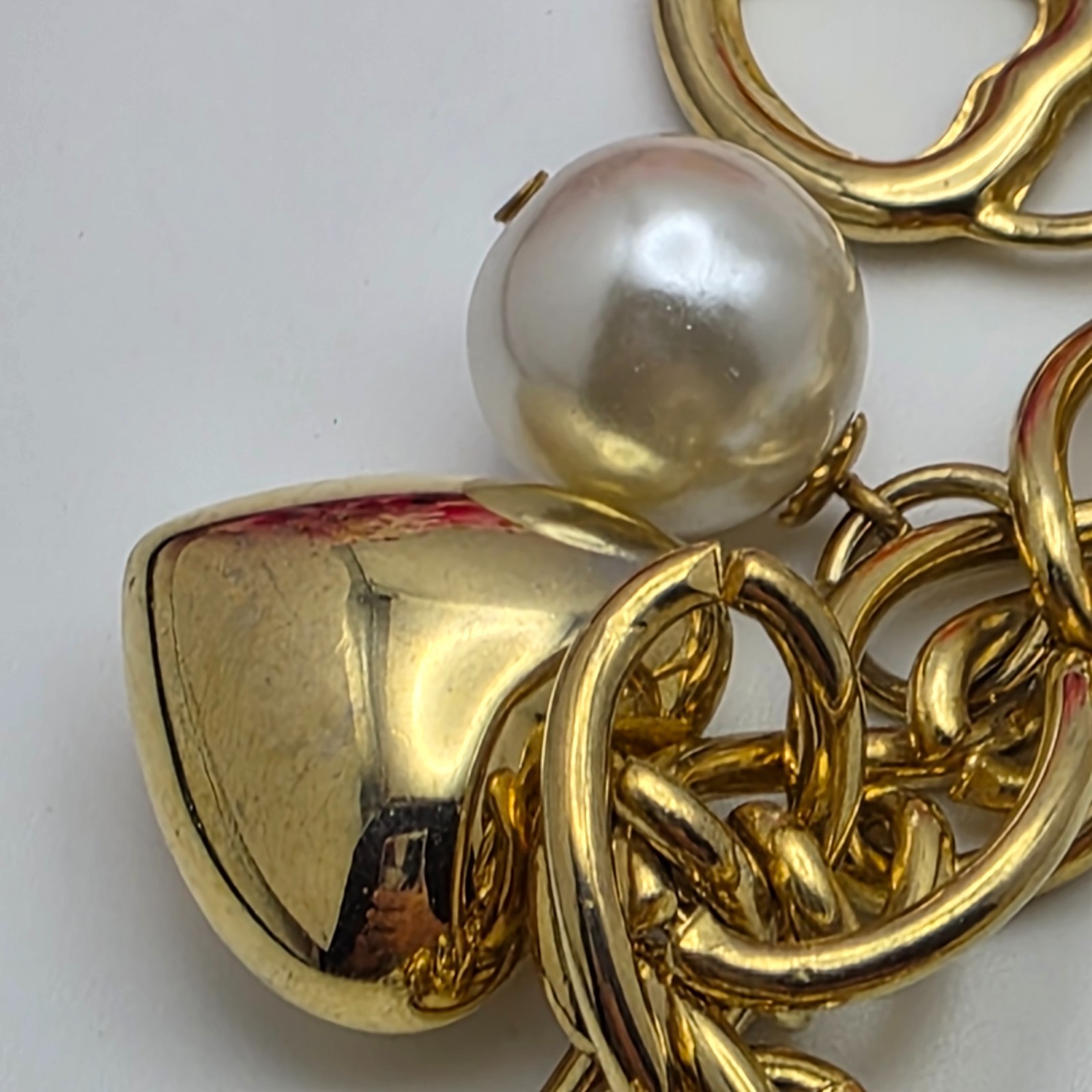 Vtg. The Limited Gold Tone Charm Necklace Long Chain Coin Heart Pearl Korea 36″