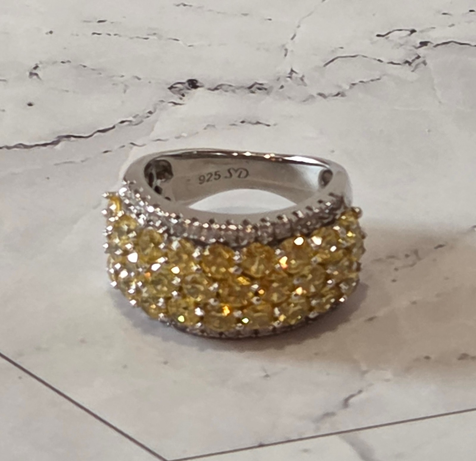 VINTAGE 925 Silver signed SD 3 Row Yellow Citrine w/ CZ Accent Ring sz 5