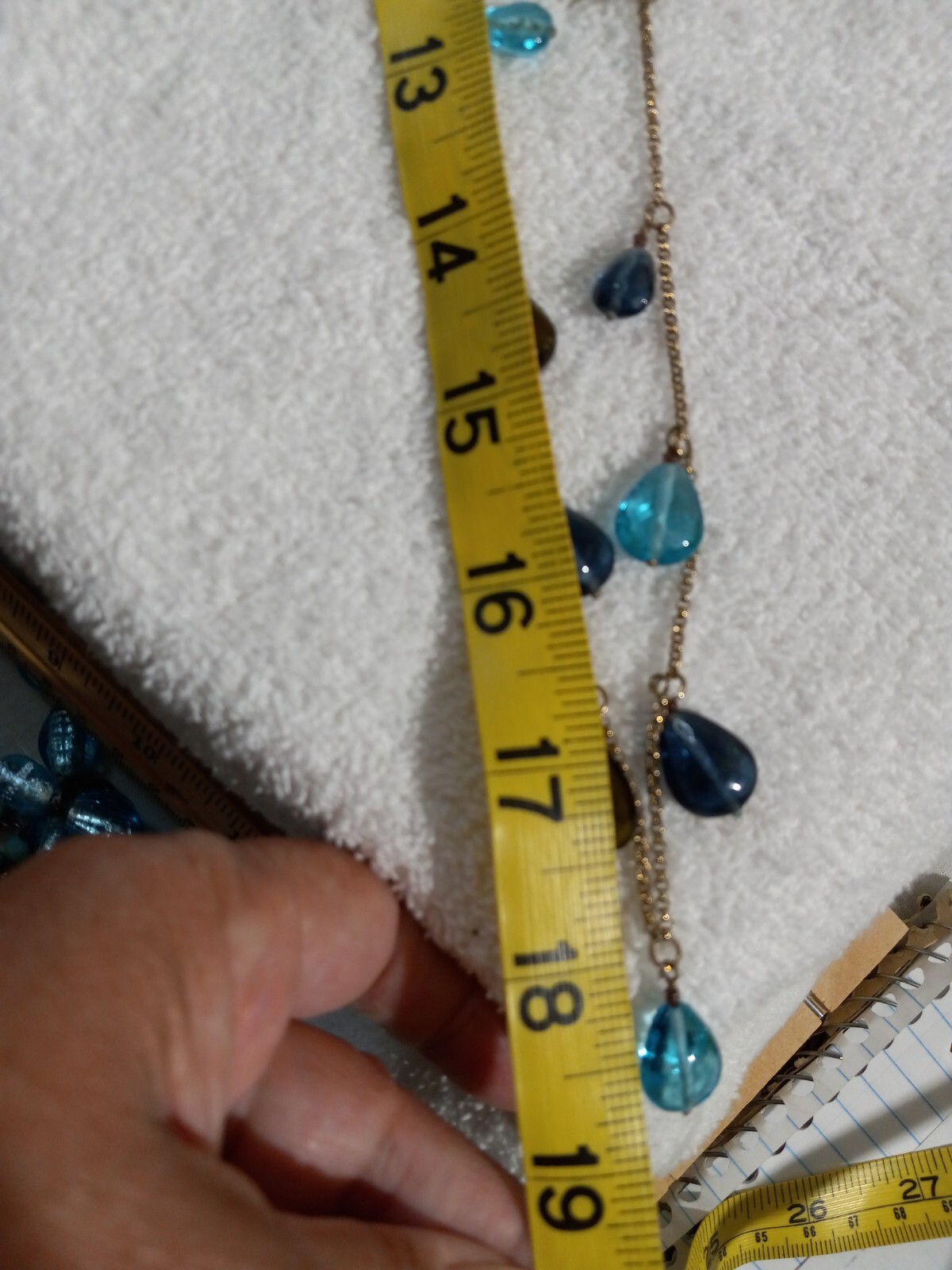 Vintage Glass Graduating Dangle Teardrops Necklace Green Dark & light Blue 18″