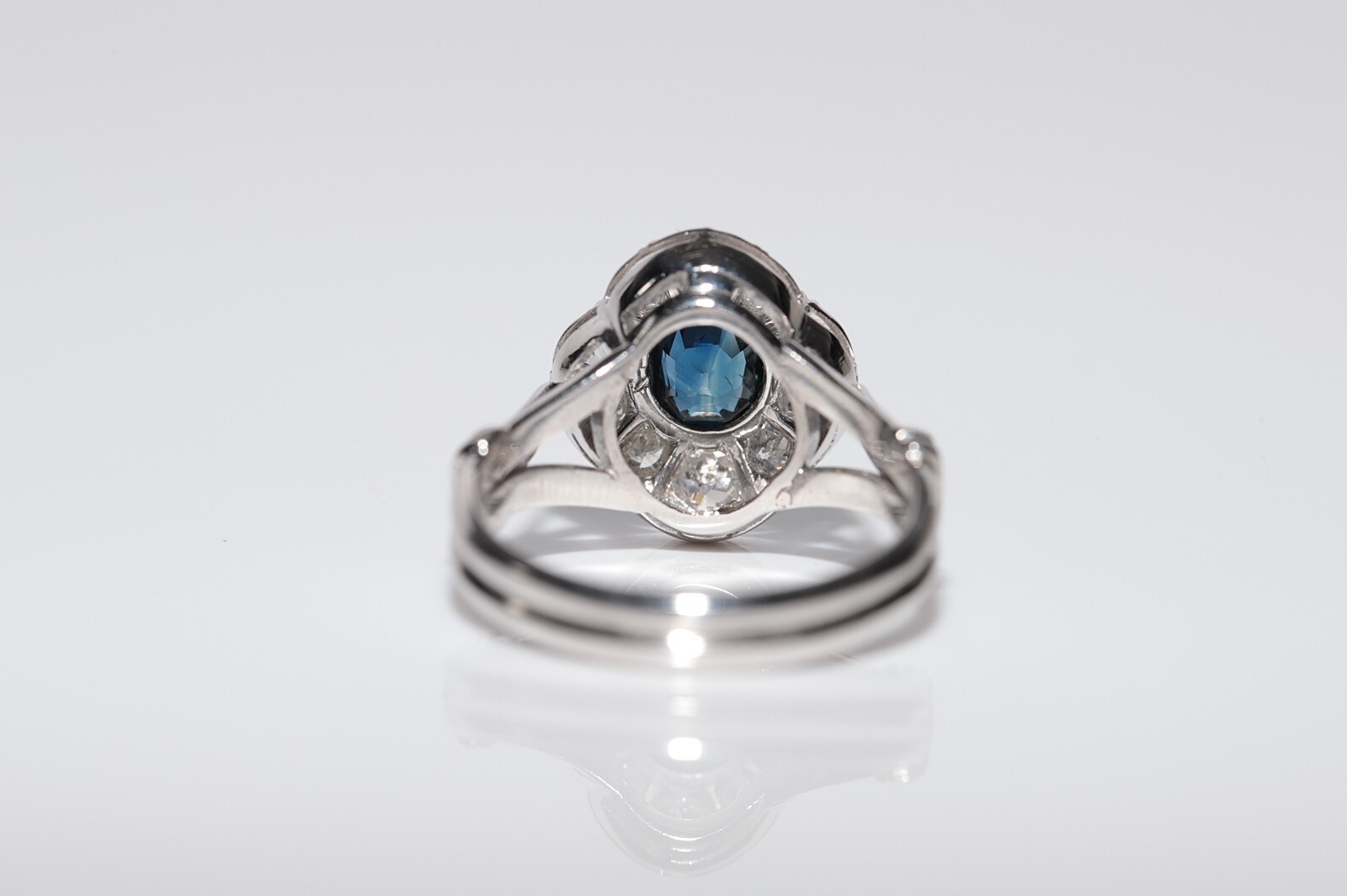 Antique Circa 1920s 18k Gold Art Deco Natural Diamond And Sapphire Navette Ring
