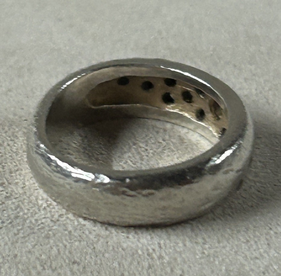 VTG Sterling Silver Cz Hammered Ring Band 4.25”